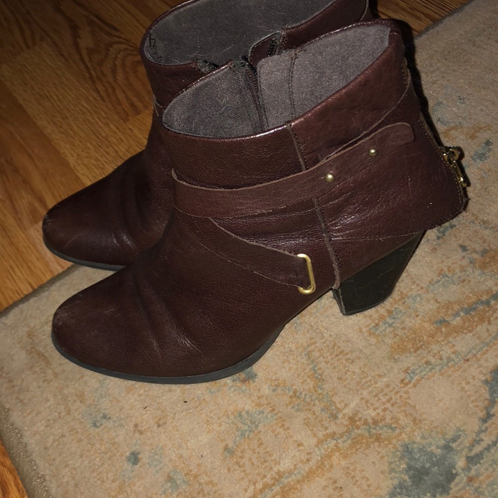 Born brown booties